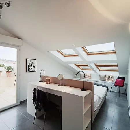 Patio D'azur Toit Terrasse De Gamme 3 Ch Jacuzzi Coeur De Et * Saint-Raphaël